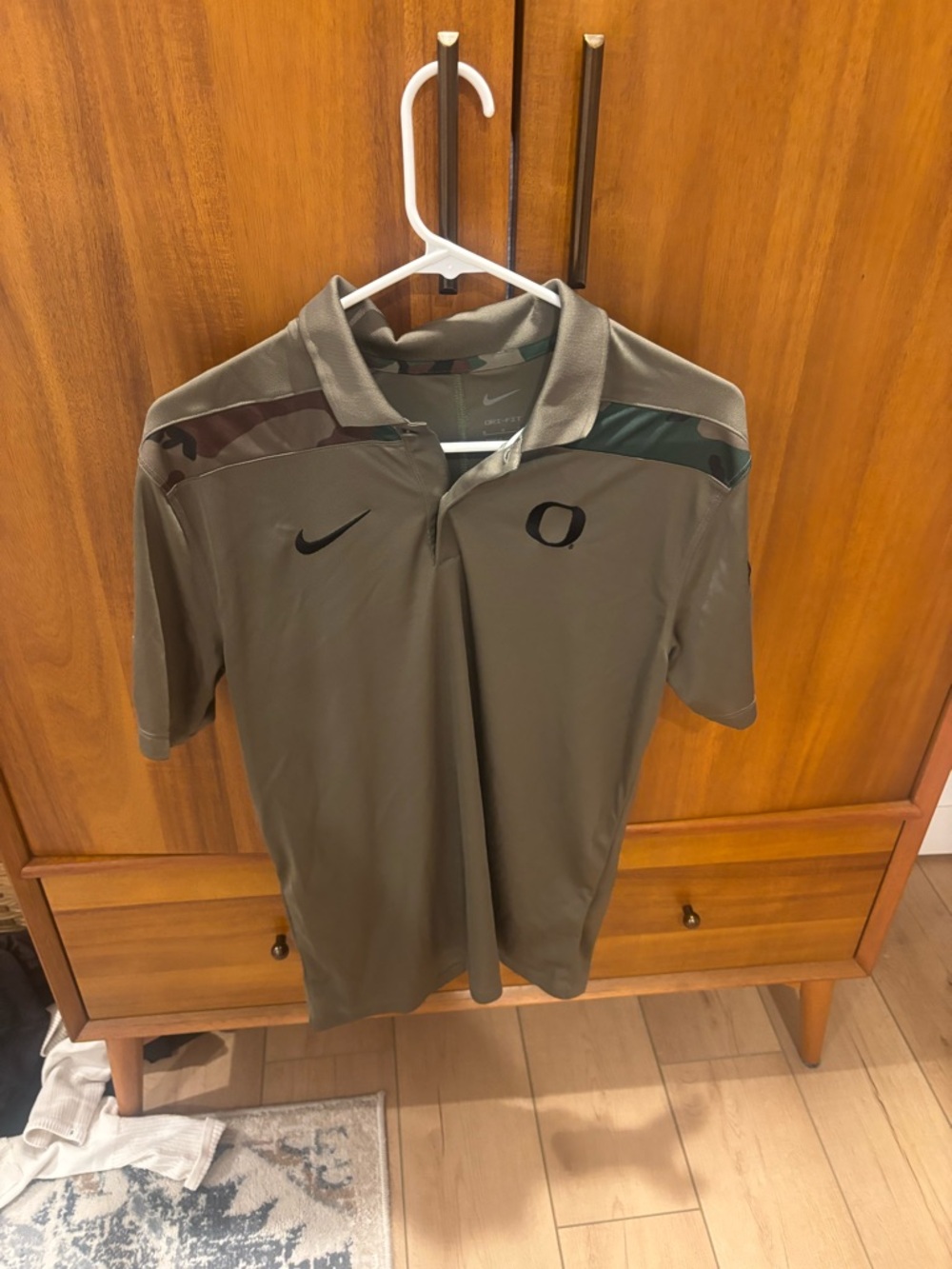 University of Oregon Nike Men's Oregon Performance Polo - Olive